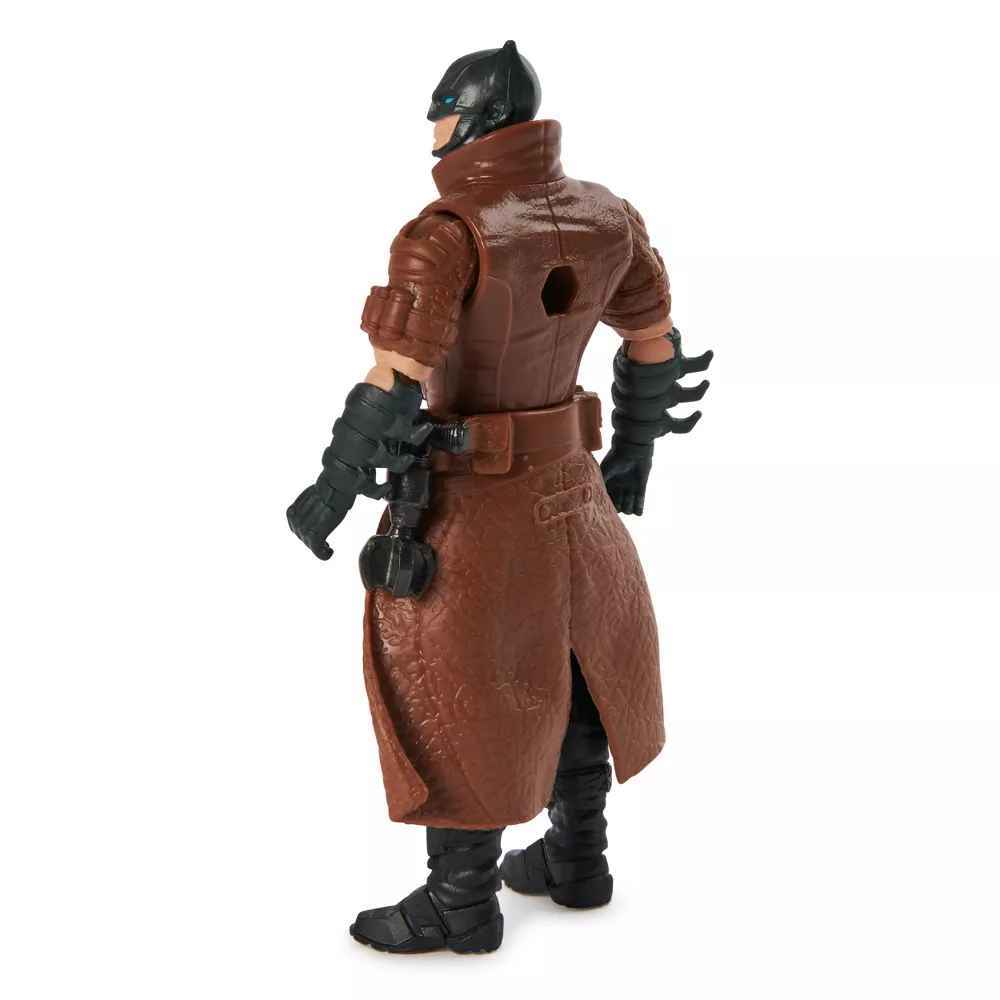 Avalan Kids DC Batman Figure 10cm & 2 Surprise Accessories wearing Jacket