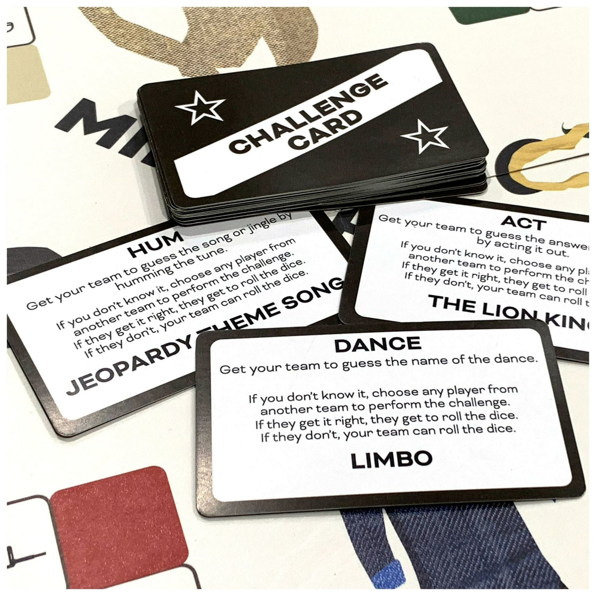 Spin Master Games, Solid Roots Mind the Gap, Trivia Game for the Generations, for Ages 10 and up